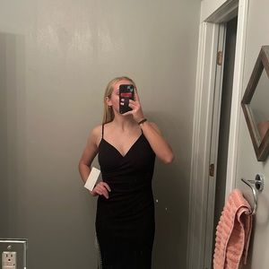 🎉NEW!🎉Black formal v-neck dress